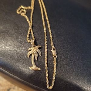 14kt gold necklace